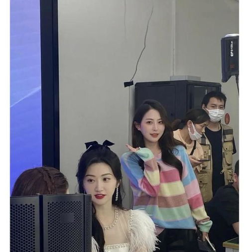 景甜是真的白啊和人同框才懂得什么是比别人白一个度