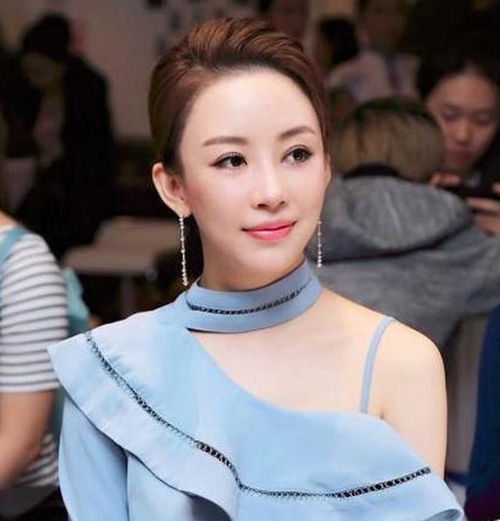 正式任命,潘晓婷亮相上海新岗位,身材傲人,42岁仍是单身