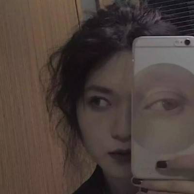 暗黑系头像女高冷图片
