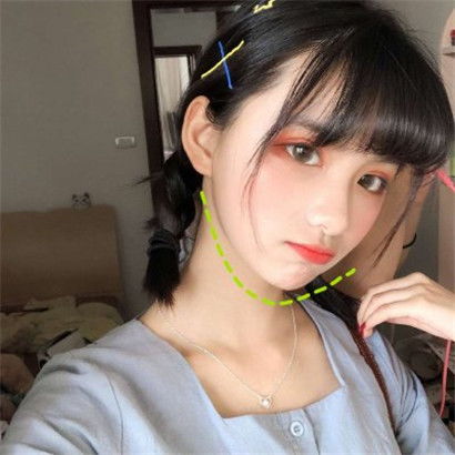 女生头像可爱有气质,我特别喜欢这种乖巧的样子