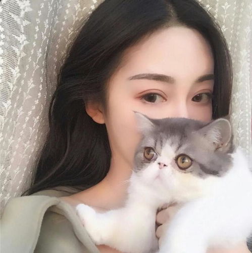 每一个双重性格的女孩,都值得被深爱
