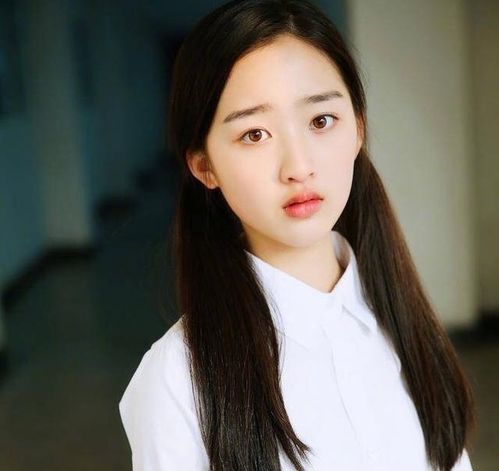12岁六年级女头像霸气邓恩熙
