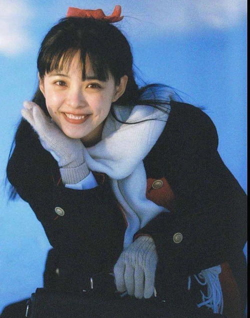 女星杨超越是整了吗为何突然美成王祖贤了