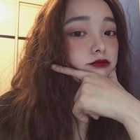 优雅的头像女长发简直散发着更多的温柔气息