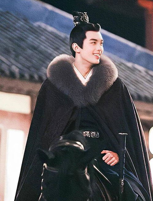 吴磊赵露思侧颜剧照好绝,俊男靓女真般配,星汉灿烂口碑爆棚