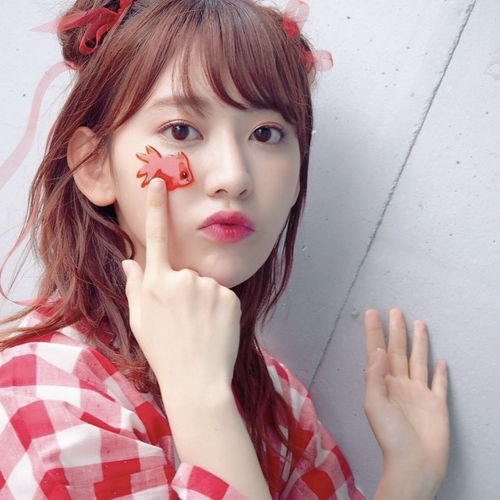 亚洲最美面孔第七名,日本清纯系小花宫脇咲良,看照片就超吸粉儿
