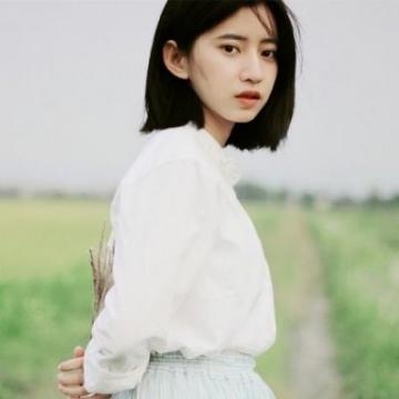 清纯小清新的qq女生闺蜜头像日光倾城为你停留一生