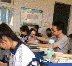 热搜相亲男是小学霸凌犯,女孩多次拒绝反惹对方暴躁,网友炸锅