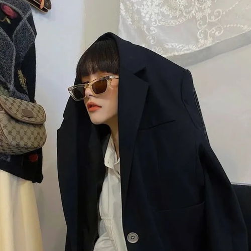 高级感女头别装深情了