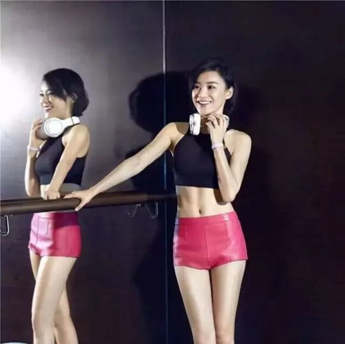 袁姗姗爸爸为嫁女,我家那闺女节目现场教男嘉宾如何追女孩子