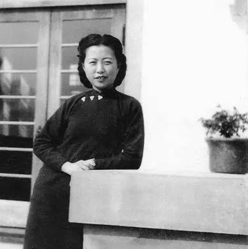 11年前,病危老人喃喃自语我暴露了他们抓人了,从后门跑