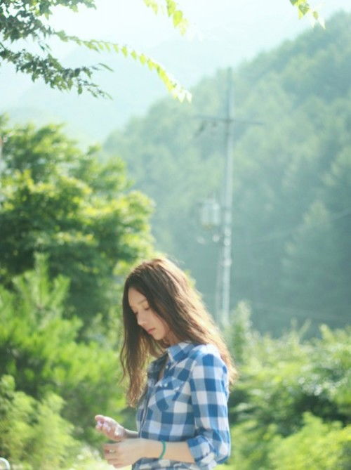 有什么好看的小清新唯美的女生图片
