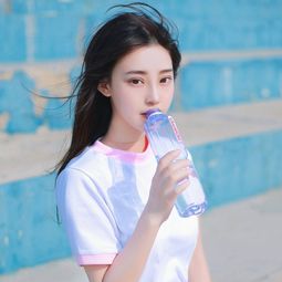 13岁的照片女头像叶一茜