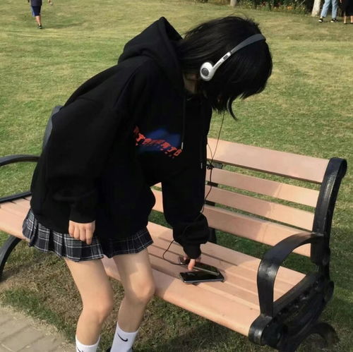 头像风吹走云朵