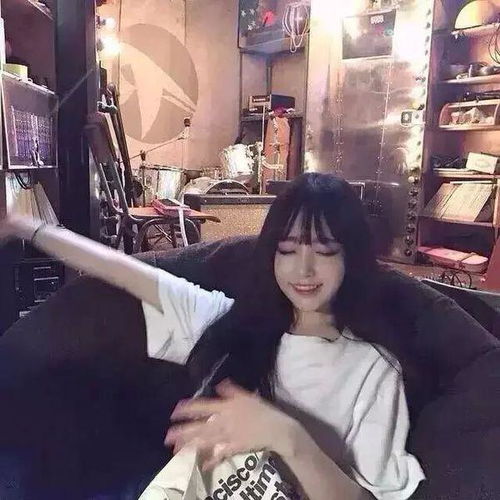 谁有好看的qq头像是女生的