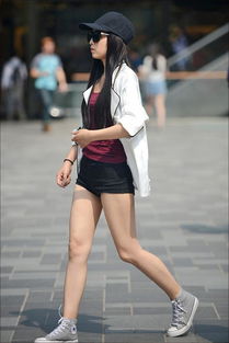 谁说长腿就美女,有种美叫只能看背影,清新才漂亮