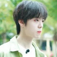 任胤蓬头像好看的任胤蓬头像