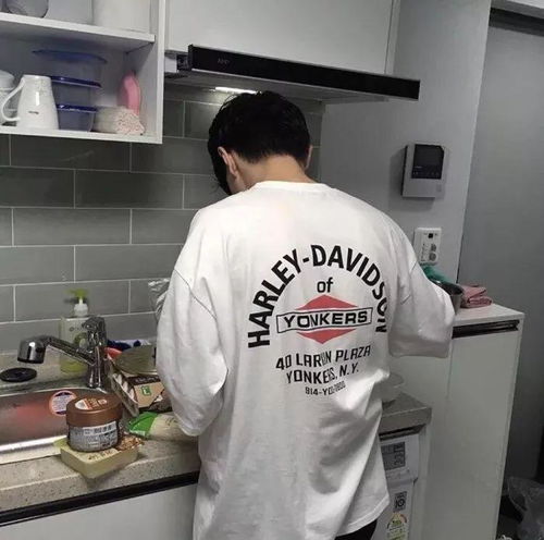 精选火爆抖音的100张头像,手绘插画复古港风欧美清新文艺唯美古风5大系列等着你来换