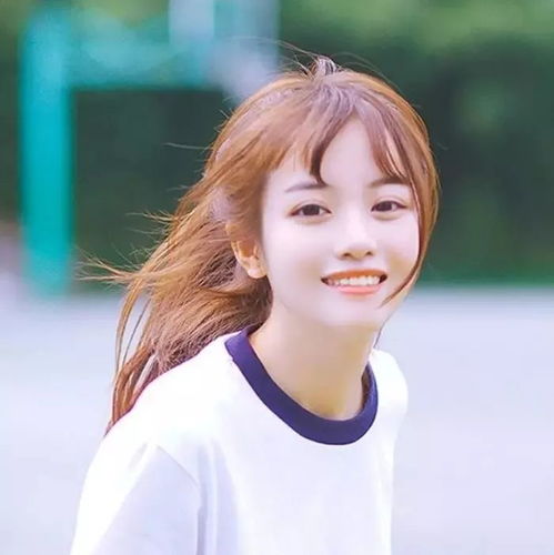女生头像阳光正好,微风不燥