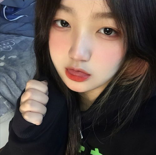 女生头像有趣的事不应该分享给敷衍的人