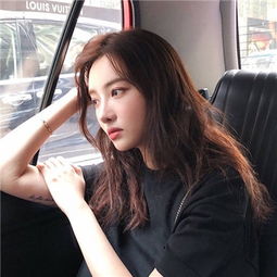 2018高冷超拽个性女生头像你有没有什么话想对我说