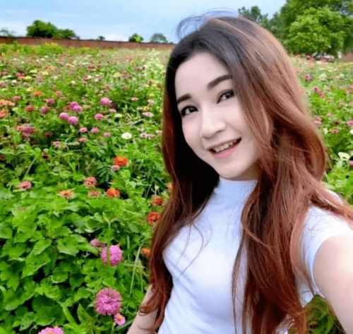 漂亮惹的祸这位柬埔寨女网红的照片竟被200多人盗走做头像