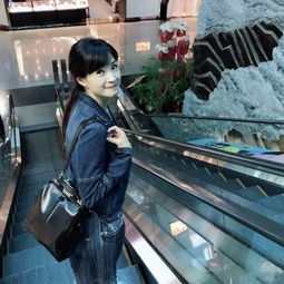 台湾艺人个个不显老,52岁方季惟还能嫩成这样,太真实了