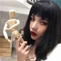 暗黑天使女生微信头像邪魅狂狷