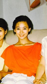 曾经她靠脱,年近50仍是不老妖精