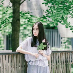 夏木乔安校服小清新女生头像