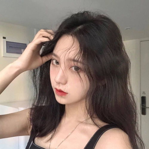 伤感的头像女生真人版关关过