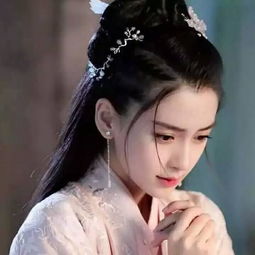 女星古装侧颜照娜扎热巴惊艳,baby清纯,只有她仙气逼人