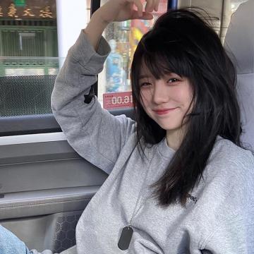 低调不明显的真人闺蜜头像两张一组