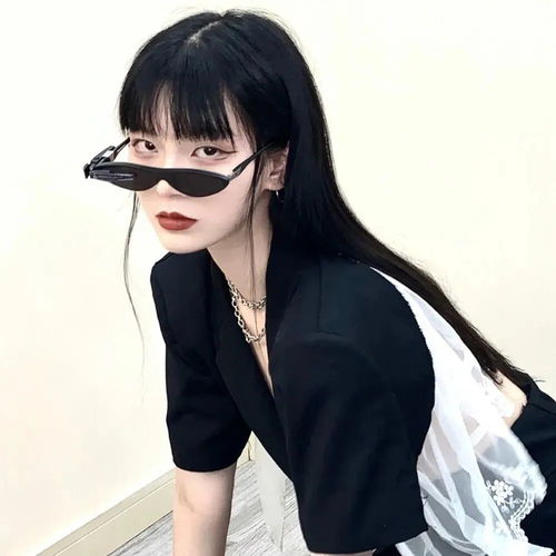 高级个性酷女孩头像