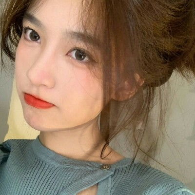 正式点的女生头像女生