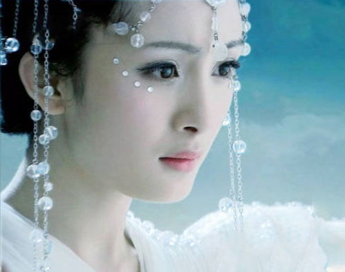 赵丽颖的碧瑶,林心如的建宁公主,杨幂的夕瑶,统统没她惊艳