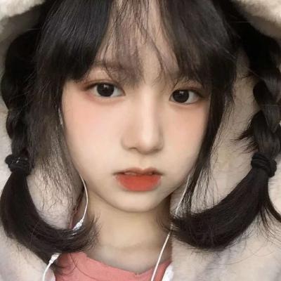 女生头像可爱呆萌真人侧脸,哭哭啼啼想挽留的人