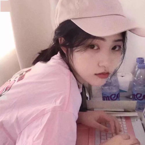 女生头像无法跟喜欢的人在一起其实是人生的常态
