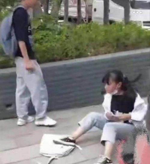 云南12岁女孩遭4名男生脚踹围殴掐脖,后续处理结果是什么