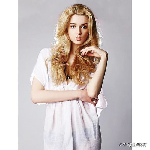 她酷似芭比娃娃,完成从运动员到选美皇后的蜕变
