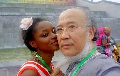 青海画家娶小30岁非洲美女,生下混血儿子后剃度出家,如今后悔吗