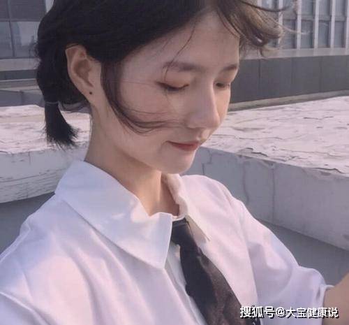 正装女生头像图片大全真人头像