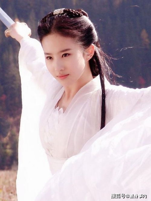 穿纱裙最美的6大女星,赵丽颖第5,杨幂第3,第一美若天仙