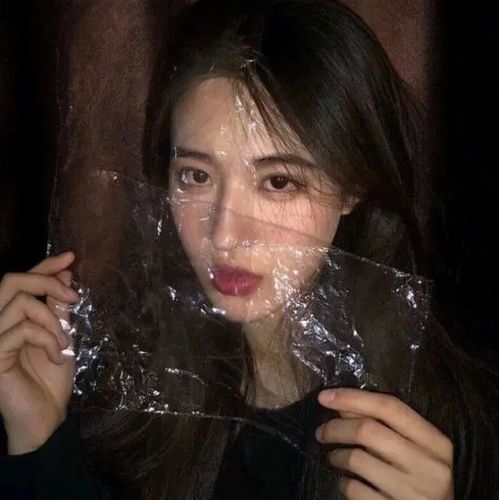 丧到崩溃的扎心文案等我熬过去,你就什么都不是了