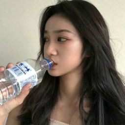 最伤感的爱情里女生头像