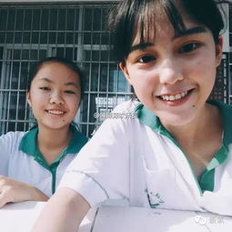 最新网红照骗把不良少女p成清纯奶茶妹