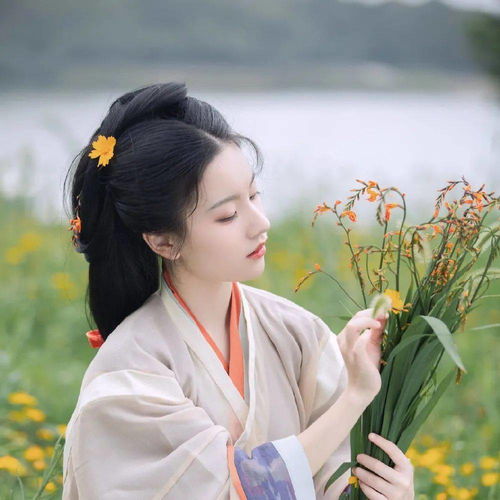 唯美古风女生头像细葛含风软香罗叠雪轻