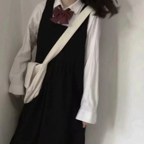 仙女系不露脸女生头像相爱没有那么容易,每个人都有自己的手机