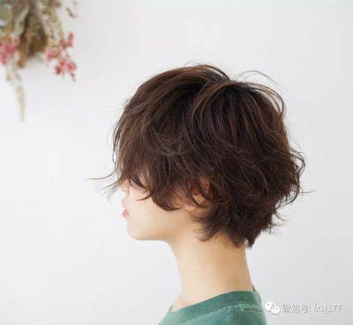 简单精致女生超短发各种风格展现出不同气质