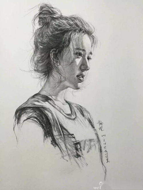 他笔下的美女堪称倾国倾城,看完我的魂都要被勾走了一组美女素描刷爆朋友圈